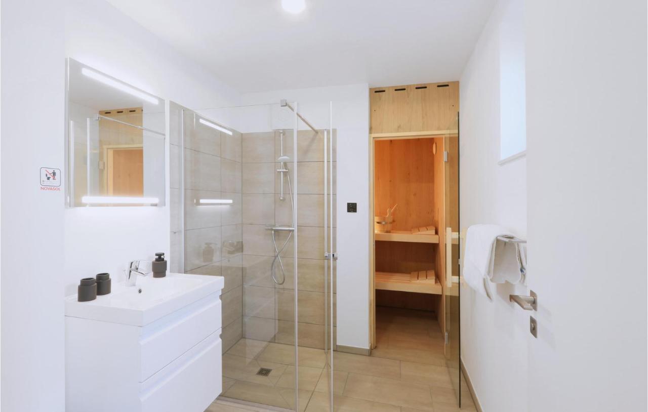 Lovely Home In Lembruch-Duemmer See With Sauna Exterior foto